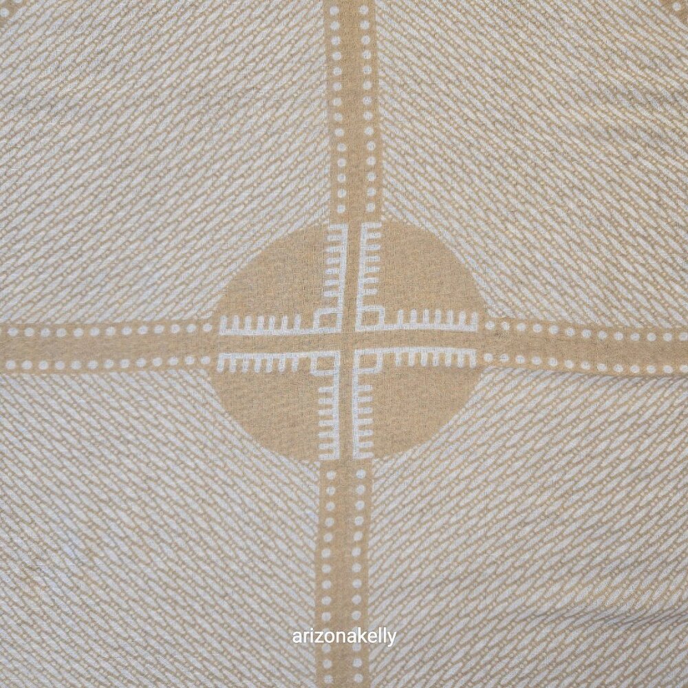 Huge Cashmere Square Woven Neutral Colors Tan Creme Lightweight - Picture 5 of 16
